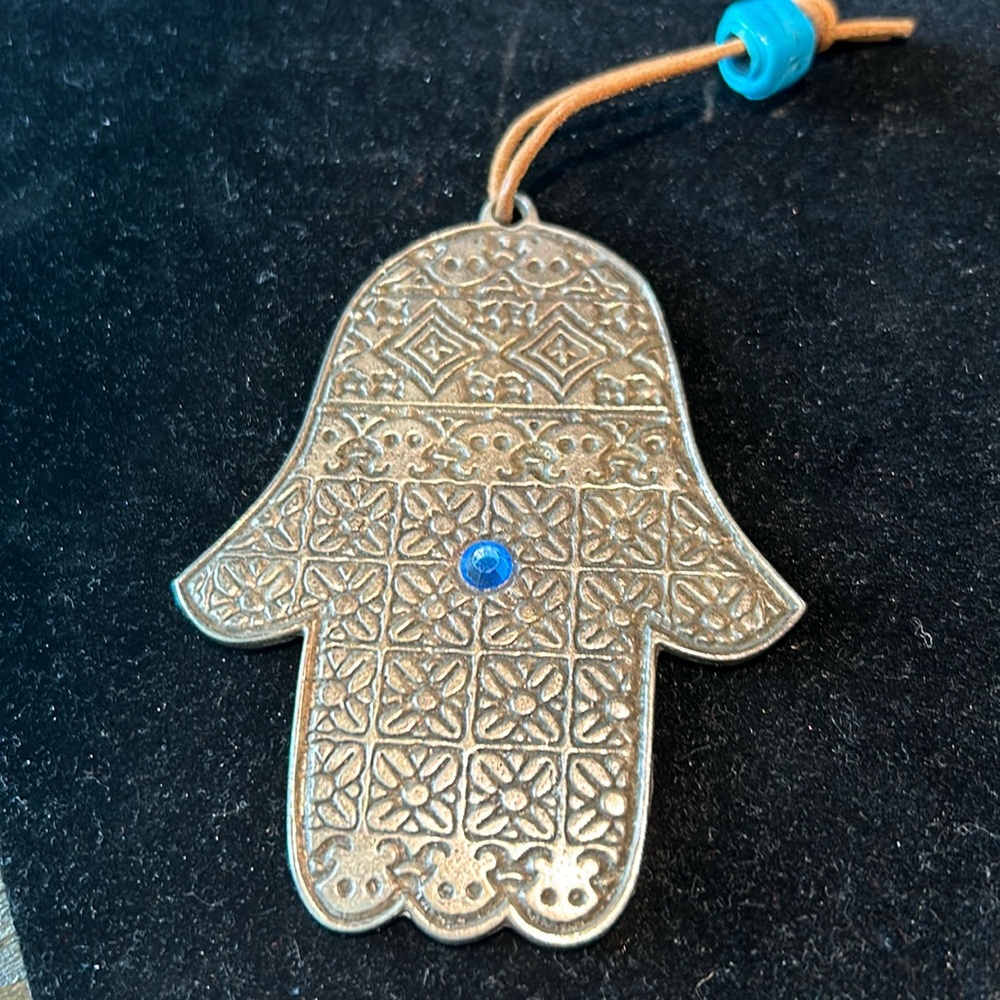 Silver Hamsa Amulet